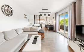 Le Prevert, T3 Avec Terrasse Et Parking